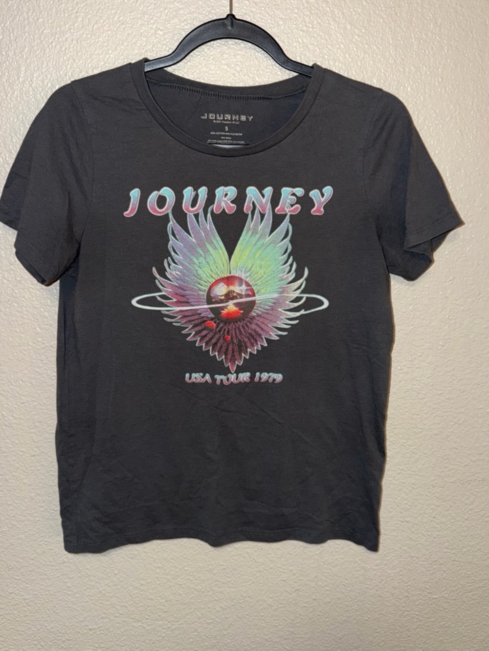 Journey 1979 gray Graphic Tee with Multicolor Wing Design